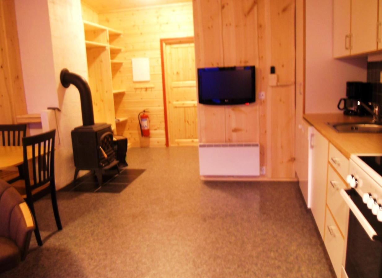 Lensmansgarden Fjosen Apartment Innfjorden ภายนอก รูปภาพ